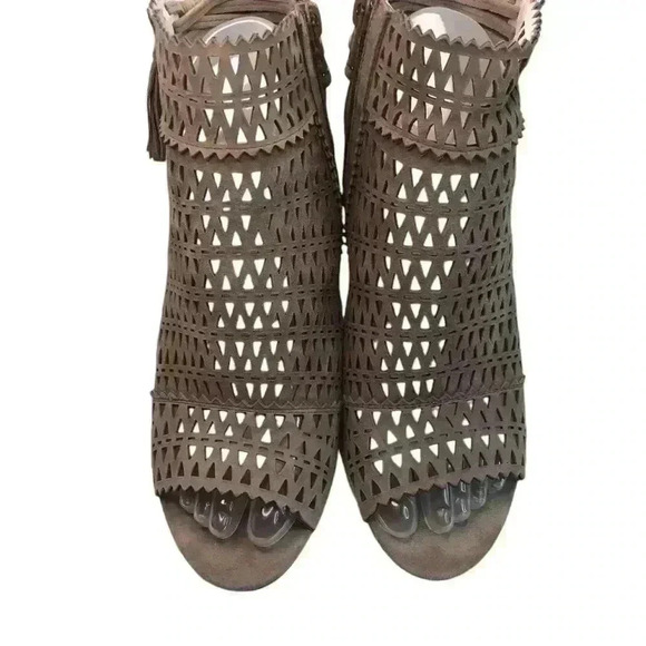 Jeffrey Campbell Womens Sz 8 Light Tan Suede Open Toe Ankle Booties Tassels - Picture 3 of 8